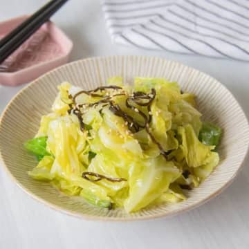 【キャベツがこんなおいしくなるの？】「箸が止まらない」「すぐに作れてめっちゃ便利」キャベツの簡単副菜レシピ