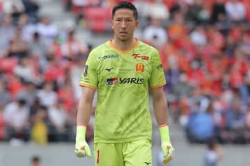 17位の名古屋に痛手…GKシュミット・ダニエルが右臀部肉離れで離脱。トレーニング中に負傷、全治は未発表