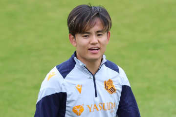 久保建英が注目発言　レアル・ソシエダードとの契約残すも「監督と同じように将来のことはわからない」