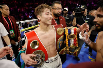 「最強に心強かった」井上尚弥がチーム大橋の豪華集合ショットを投稿。TKO勝利も“自虐”止まらず「GWには魔物が潜んでいるのかも…」