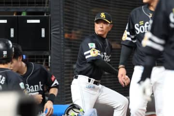【ソフトバンク】若手野手陣が３度のバント失敗　ベンチの小久保監督は苦笑い