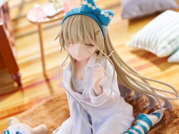 『お隣の天使様』椎名真昼がまさに“天使様”なリラックス姿でフィギュア化！普段見せない表情に注目