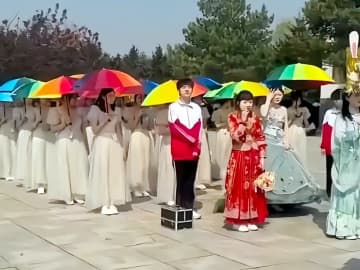 イベントで着用の60着を「不良品」を口実に返品、ショップ側が処分される―中国