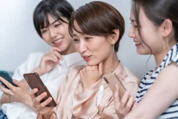 月10万円をオルカンに積立…36歳・年収550万円女性が1年で運用実績を「＋34万円」にできた理由
