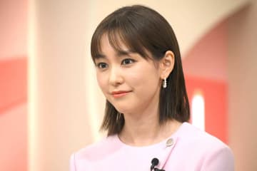 35歳・桐谷美玲、「スーパーロング」に“激変”が話題　「新鮮～」「ミステリアスで素敵」の声