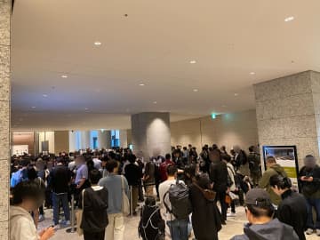 「フロムイベント」盛況につき入場規制を実施中。入場できない可能性も