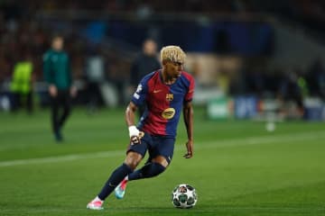 “神の子”メッシに迫る！ バルサの神童・ヤマル、驚異的スタッツにファン驚愕「バルセロナの全記録を更新できる」