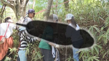 見つけたら賞金133万円…『つちのこフェスタ』約2200人が“幻の生き物”を捜索 研究しているという女性も
