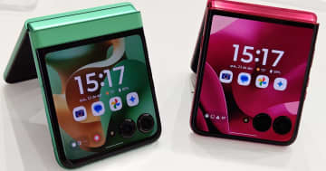 モトローラ最新折りたたみスマホ「razr 60 Ultra」「razr 60」レビュー！AI呼び出し専用ボタン搭載モデルも