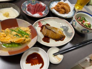 あなたには分かりますか？　何の変哲もない料理の写真、右下を見ると…