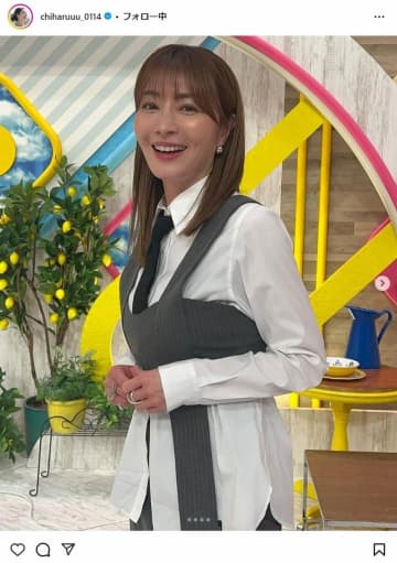 再婚から約1年半のタレント（44）が18歳娘と「顔出し」2ショ　高校卒業後はダンサーとして活動