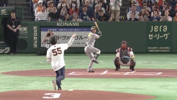 「テレビで見るよ」巨人・ウィーラーコーチ　松井秀喜さんの2軍戦始球式に笑顔　始球式はジータスで生放送へ
