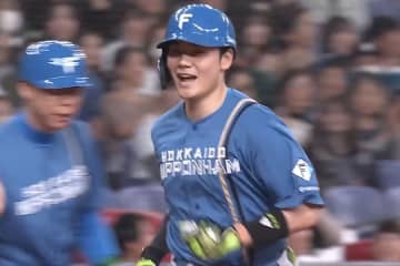 清宮幸太郎、魚雷バットで「復活か」　投手呆然の特大弾にX騒然「待っていた」