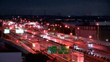 【速報】ゴールデンウィーク最終日　各高速道路の上りがUターンラッシュで混雑　東名高速・横浜青葉IC付近から18kmなどの渋滞