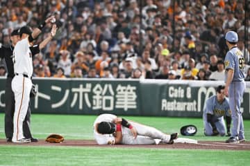 【巨人】岡本和真　左肘筋損傷で長期離脱へ…阿部監督「時間はかかるだろうという診断だった」