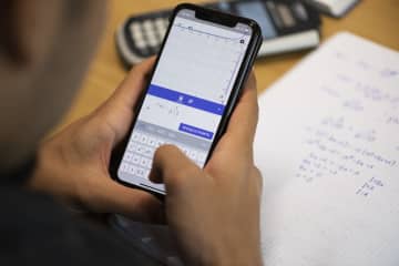スイス・ニトヴァルデン準州の小学校、スマホ禁止へ