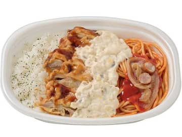 柔らかジューシーなチキン南蛮、たっぷりナポリタン、ライスで1,153kcalのどか盛り弁当! セブン‐イレブンが「どか盛り タルタルチキン南蛮＆ナポリタン」を本日6日(火)発売