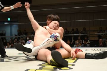 【DDT】上野勇希がアントーニオ本多を撃破し「KING OF DDT」１回戦突破！5・10新宿での2回戦は佐々木大輔との遺恨対決へ