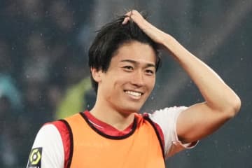 U-17Ｗ杯で｢日本人初｣ハットトリック！サッカー日本代表の“シュートの魔術師”｢記録尽くし｣の経歴と｢壮絶すぎる｣自主トレ、｢愛用シューズ｣初公開