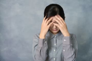 経験者なのに仕事ができない…先輩に「資格のレベルを疑う」とまで言われた40代女性の受難