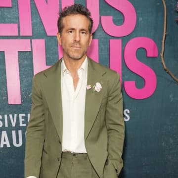 ライアン・レイノルズ、デッドプールとX-Menの映画を模索中
