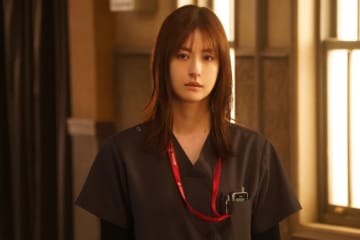『Dr.アシュラ』第4話　“保”佐野晶哉、勤務中に外出した“朱羅”松本若菜を追いかける