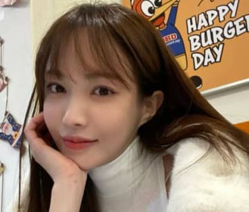 ”恋人と妊娠で対立”ソ・ミンジェ、「子供 に恥ずかしくないよう生きる」...SNSに心境をつづる