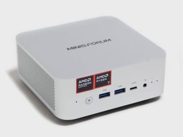 【西川和久の不定期コラム】Ryzen 7 260搭載で高コスパ、OCuLinkも搭載のミニPC「MINISFORUM AI X1」