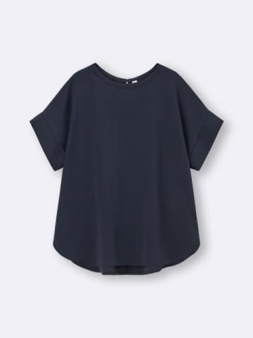 GUで売り切れ前に確保しなきゃ～！インしなくてもおしゃれに決まる♡大人の着回し優秀ブラウス