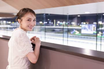 ももクロ百田夏菜子、船橋競馬場『かしわ記念』に大興奮「全身の力が入って応援していた」【インタビュー】