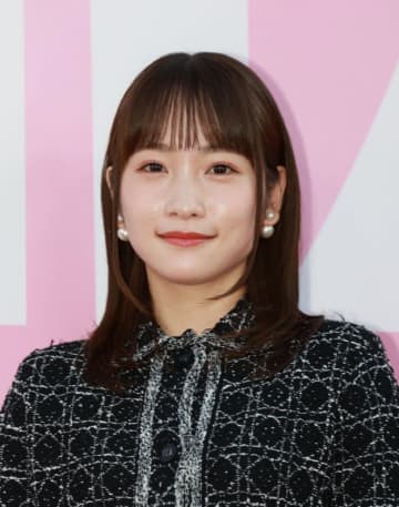 「ママなの忘れてた」川栄李奈の“子どもの日”ショットに「お子さんかわいいですね」「感動」と反響