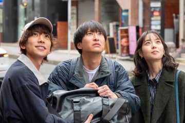 新しい結婚のカタチを描いた『三人夫婦』。出演者3人の魅力とは？