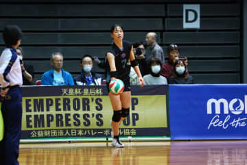 黒鷲賞は優勝した筑波大学のMB本田凜！ 若鷲賞には3位の金蘭会高校からOH馬場柚希が選出