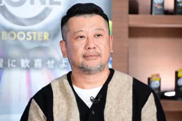 ケンコバ、電車内での“九死に一生体験”「その直後、ピストルを…」　共演者も仰天「日本の話？」