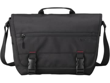 本日のお買い得商品 ニコン純正のカジュアル系ショルダーバッグが7％OFF