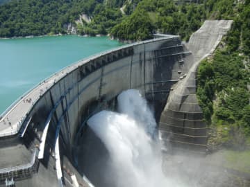 キャンペーン：立山黒部アルペンルートの乗り物料金が1割引になる「夏の早割きっぷ」