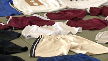 運動部部室から男子の学生服・ベルトなど盗んだ疑いで44歳男逮捕「男子高校生の衣服に興味があった。15年前から盗んでいた」