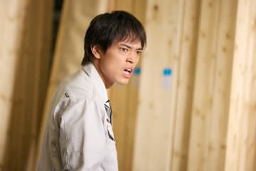 原嘉孝の怒りと悲しみに満ちた表情が　『イグナイト』第4話先行カット