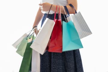 『金銭感覚が合わない人』の特徴とは？無理せず付き合う方法も紹介
