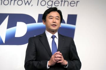 KDDI新サービス発表会、料金値上げに松田社長「好循環のため」と理解を求める