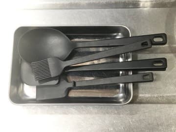 【ダイソー】買ってよかったシリコンツール｜21cmスパチュラがコンパクトで出番多し！