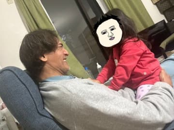 2歳の女の子の父、本並健治。家中にどんどん増えていく「消せない宝物」って？