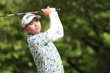未勝利の若原亮太と松田一将が首位発進 藤本佳則7位／男子下部