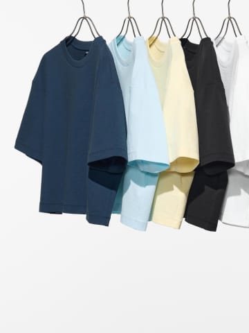 値下げに大感謝！【UNIQLO】まだまだ使える♡「即戦力トップス」