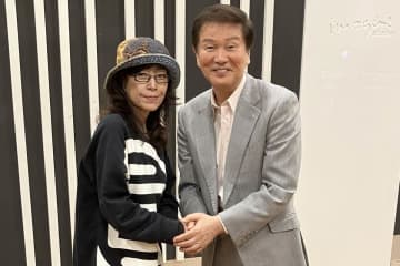 柏原芳恵　1986年の天皇陛下〝来場〟コンサート語る「一輪の花をいただいたんです」