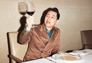 「夢中になれるものがある大人って、かっこいい」52歳のバナナマン設楽が見せた大人の色気