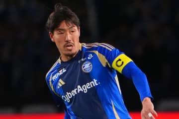 黒田体制下“最大の危機”をどう乗り切るか。百戦錬磨のDFが出した答は？「どうしてもネガティブになるんで…」【町田】