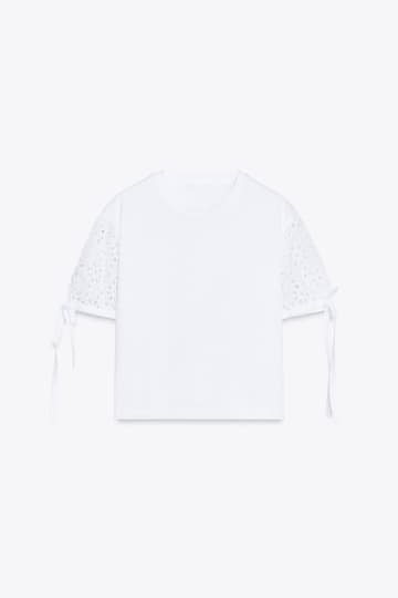 やっぱ“白”ってかわいい♡【ZARA】即こなれる！「技ありトップス」