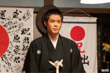 「あんぱん」寡黙な石工役で注目の細田佳央太。河合優実との共演に「背筋が伸びる」