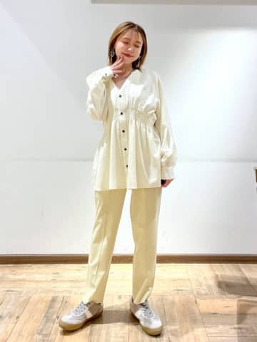 【グローバルワーク】夏は“差し色”がカギ！大人の「最旬カラーコーデ」